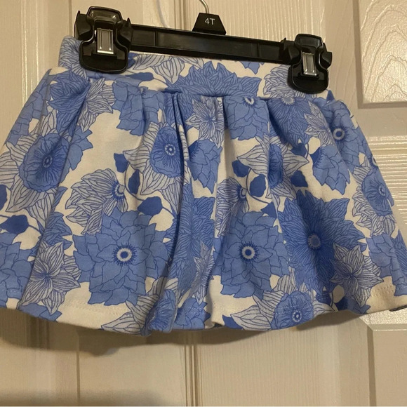 NWT Kate Quinn Skort - Picture 4 of 8